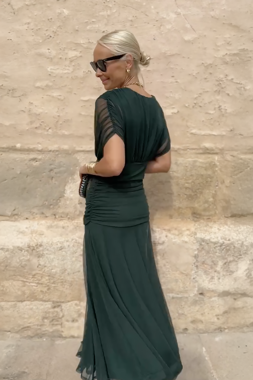 Elegant Pleated Maxi Dress