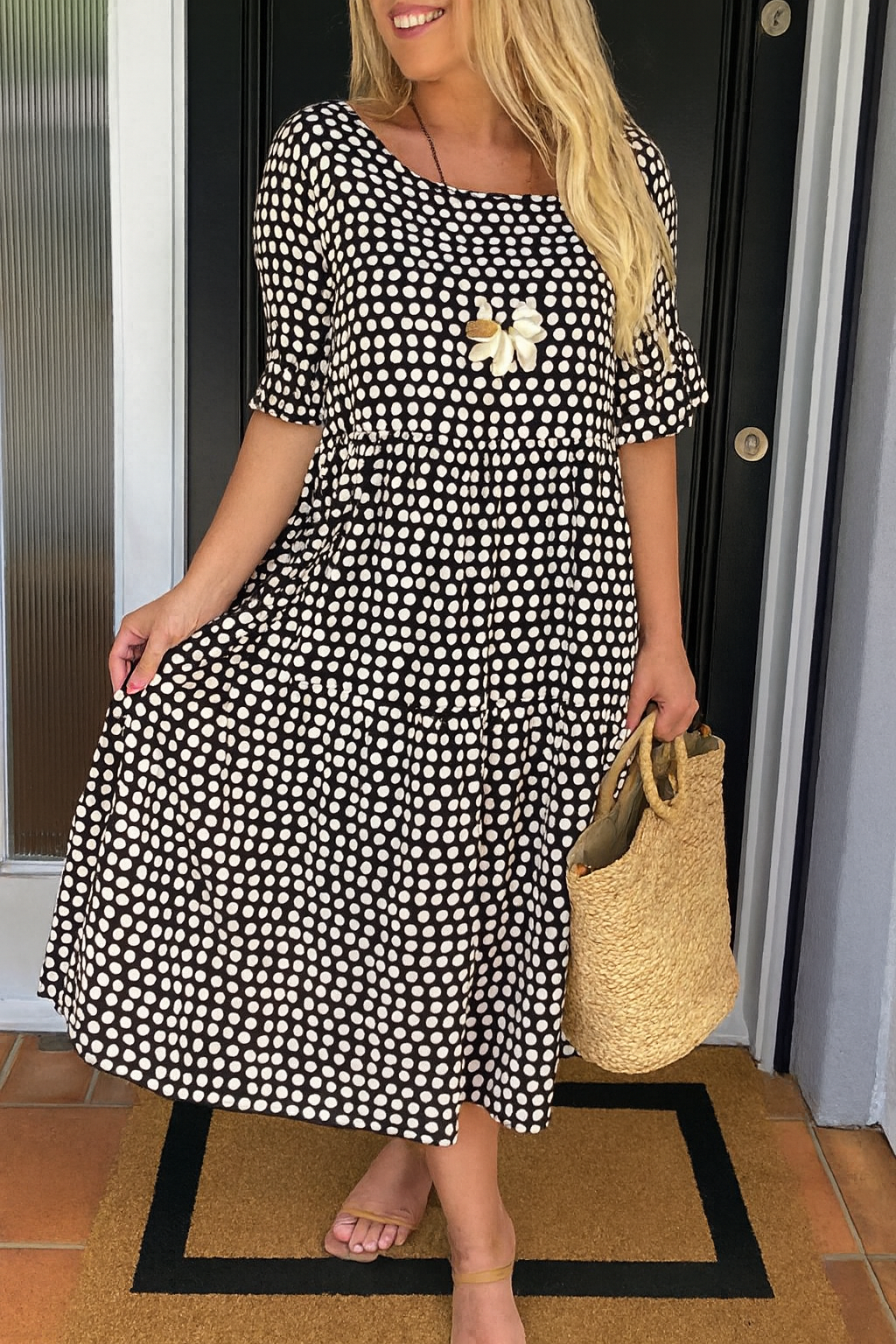 Zora | Sable Short-Sleeve Midi Dress