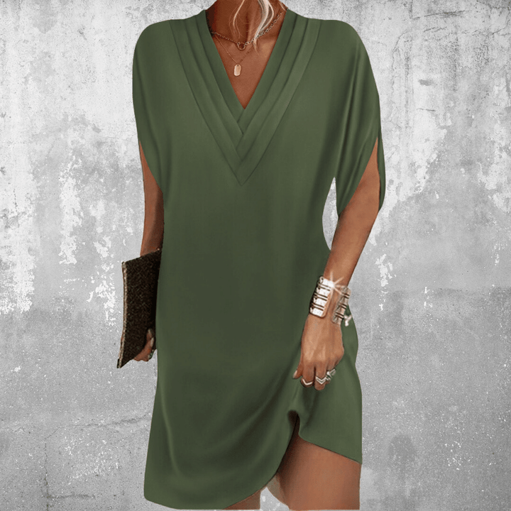 Effortless Chic Shift Dress