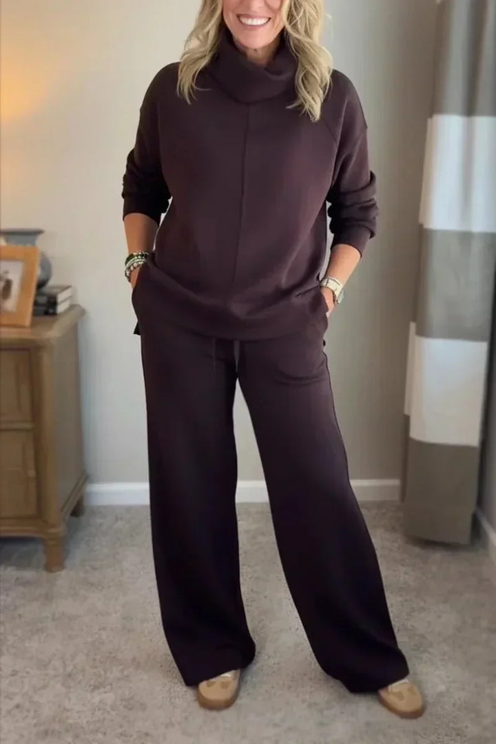 Livia – Comfortabele set met colkraag