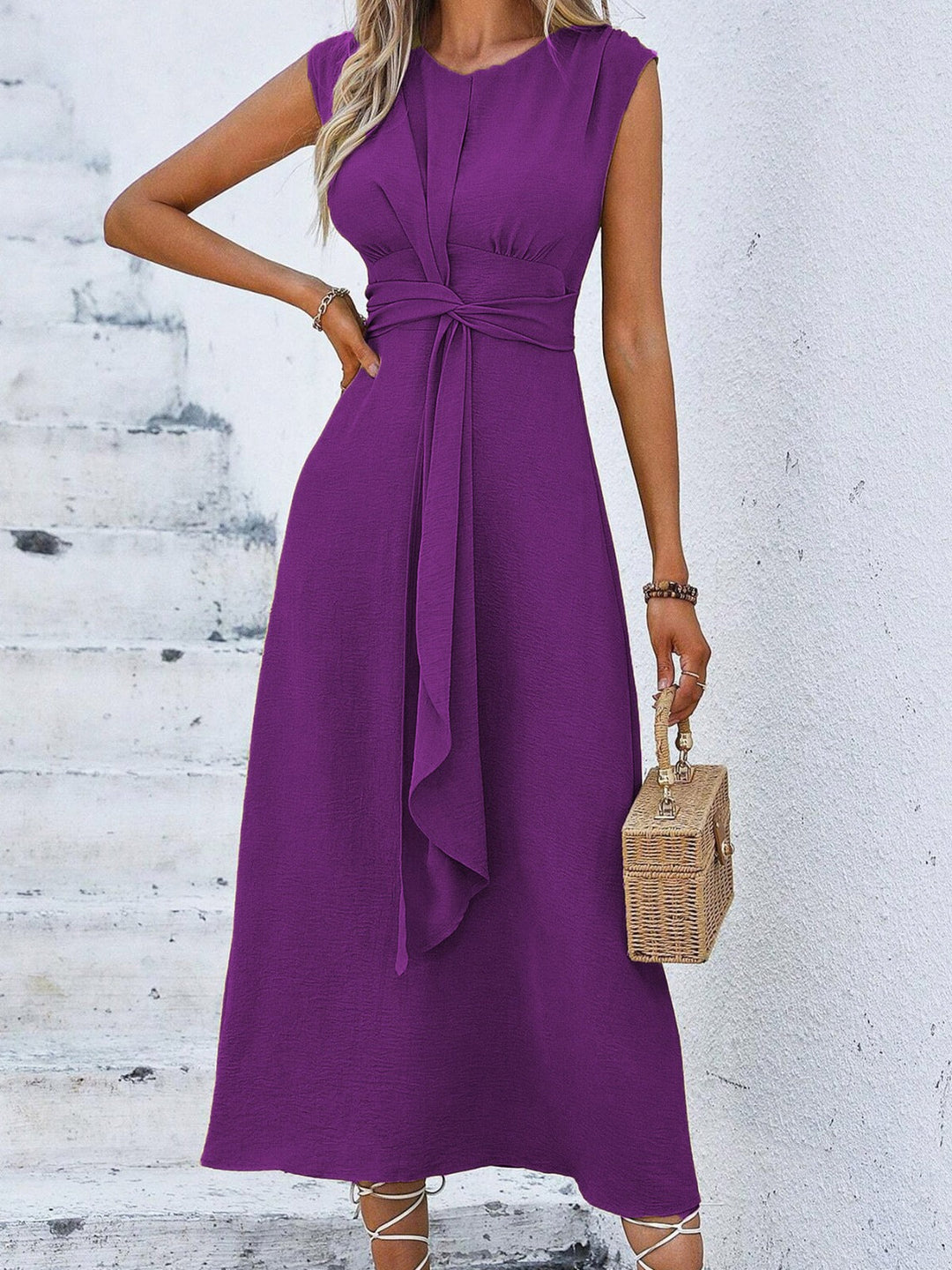 Eva | Sleeveless Elegant Dress