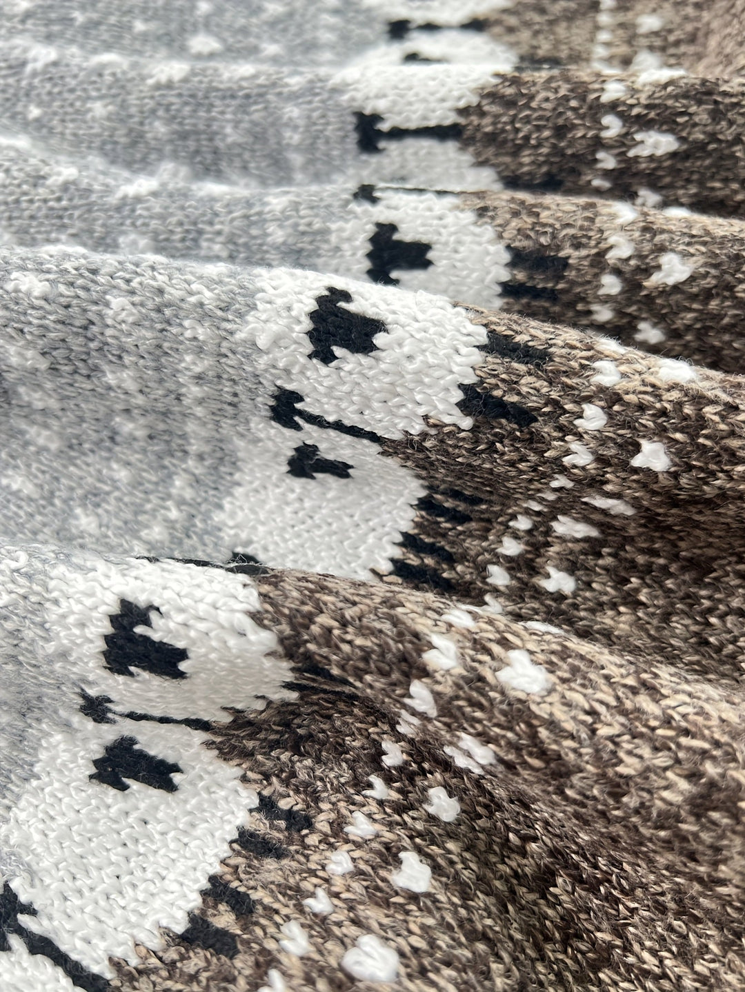 Nordic | Elegant Vintage Crew Neck Sweater