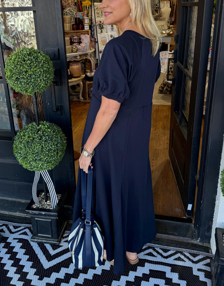 Claire | Chic Puff Sleeve Round Neck Maxi Dress