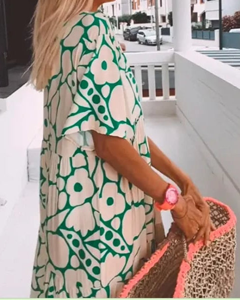 Gwen™ | Floral V-Neck Relaxed Dress