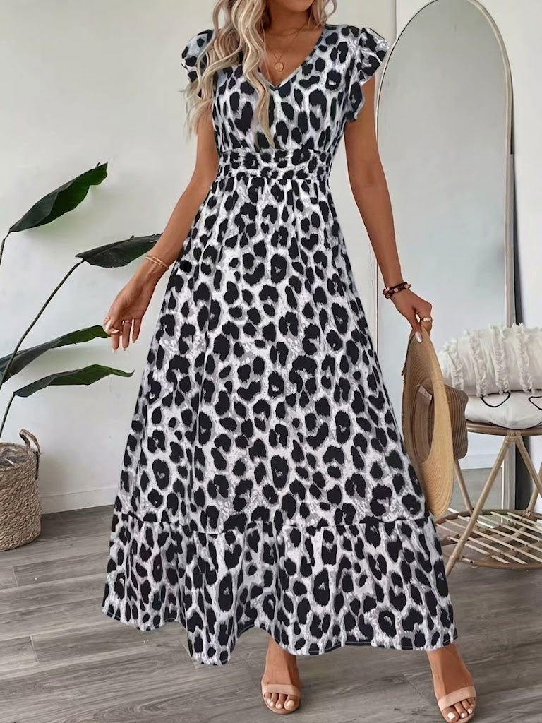 Candela™ | Baroque V-Neck Maxi Dress