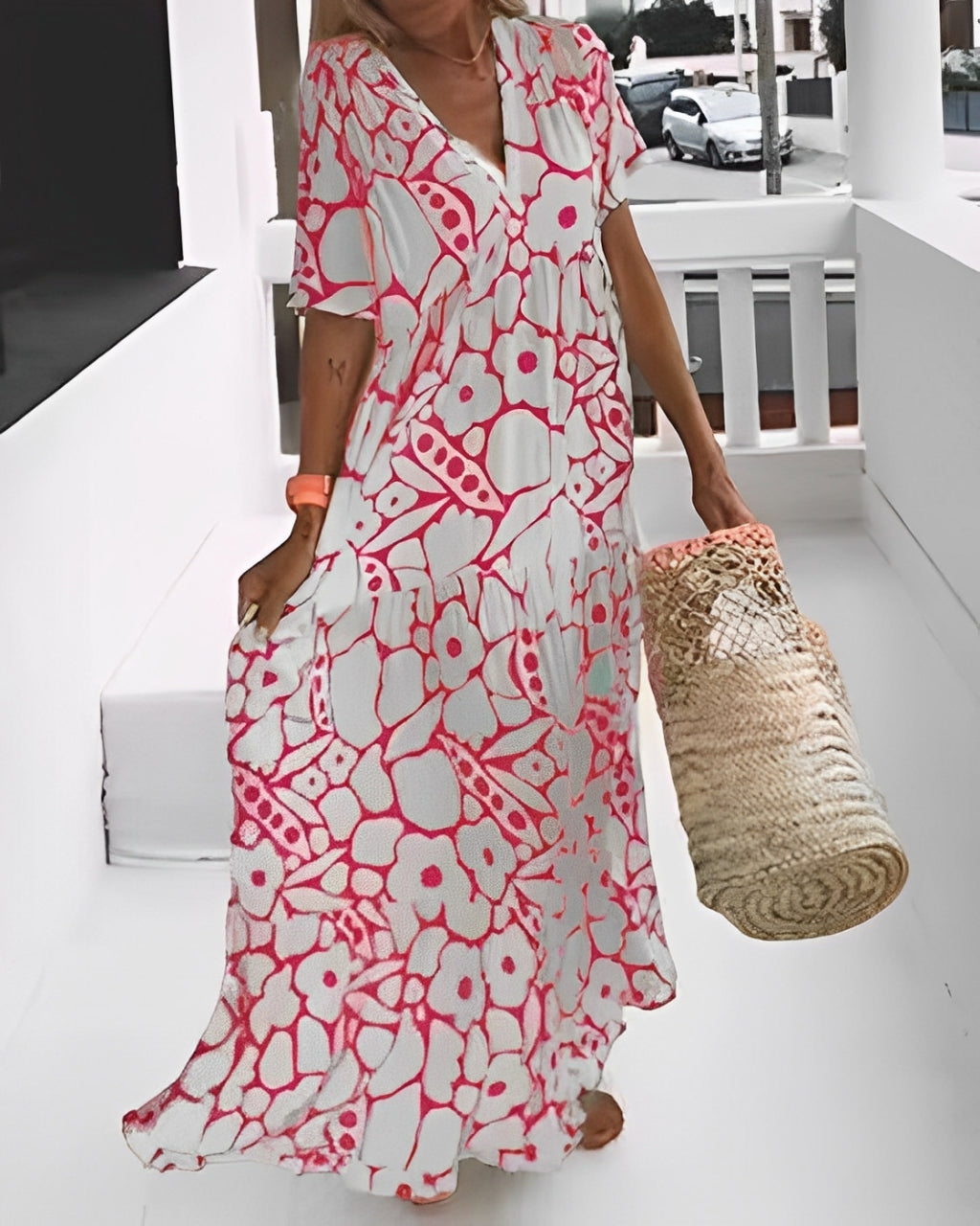Gwen™ | Floral V-Neck Relaxed Dress